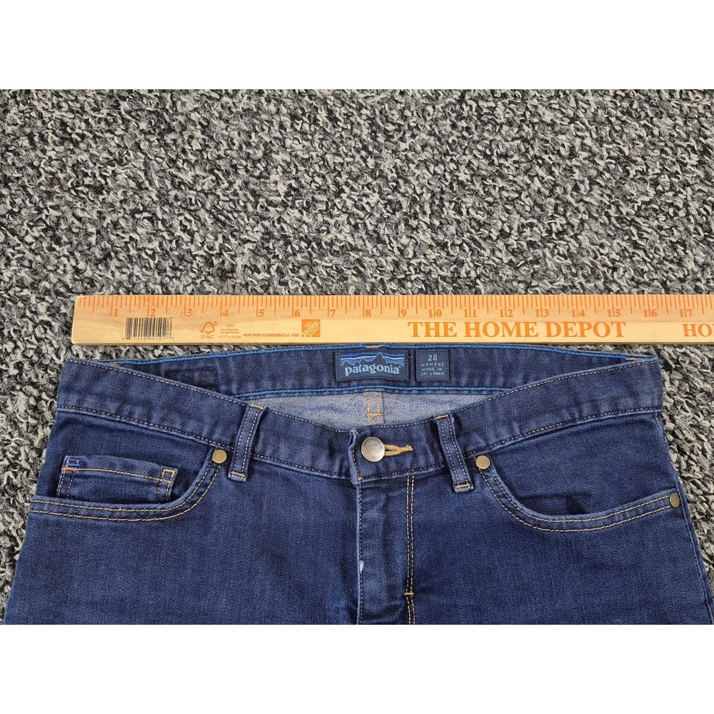 Patagonia Blue Denim Cropped Straight Leg Jeans size 28 - Picture 3 of 9
